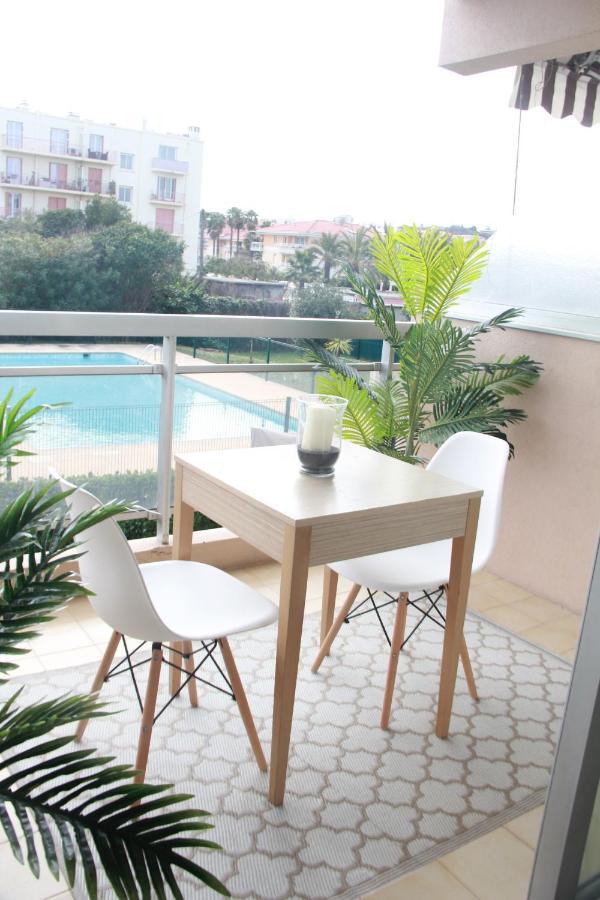 Les Palmiers - Appartement Avec Piscine Proche Plages - Wifi Et Clim Antibes Eksteriør billede