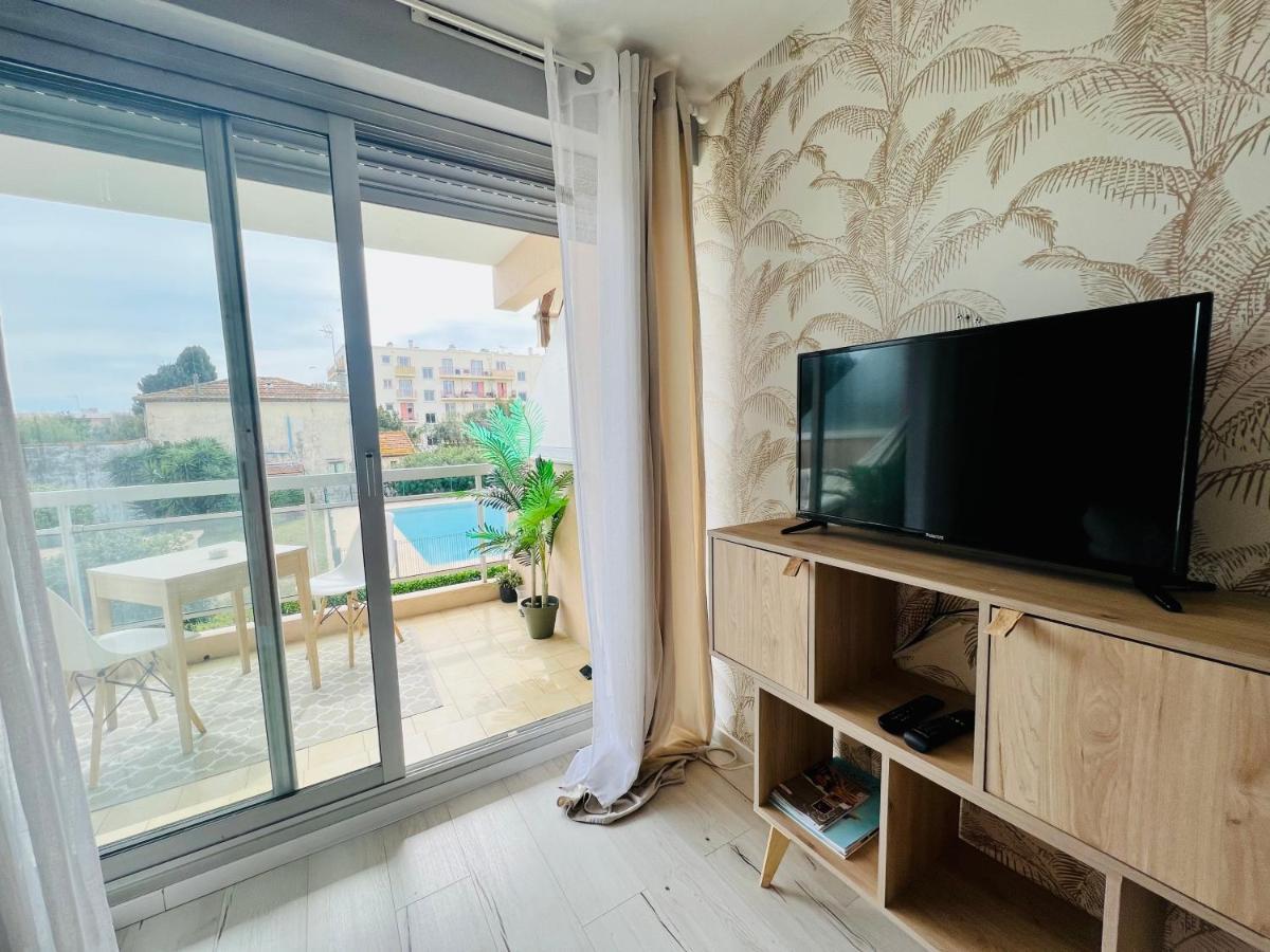 Les Palmiers - Appartement Avec Piscine Proche Plages - Wifi Et Clim Antibes Eksteriør billede