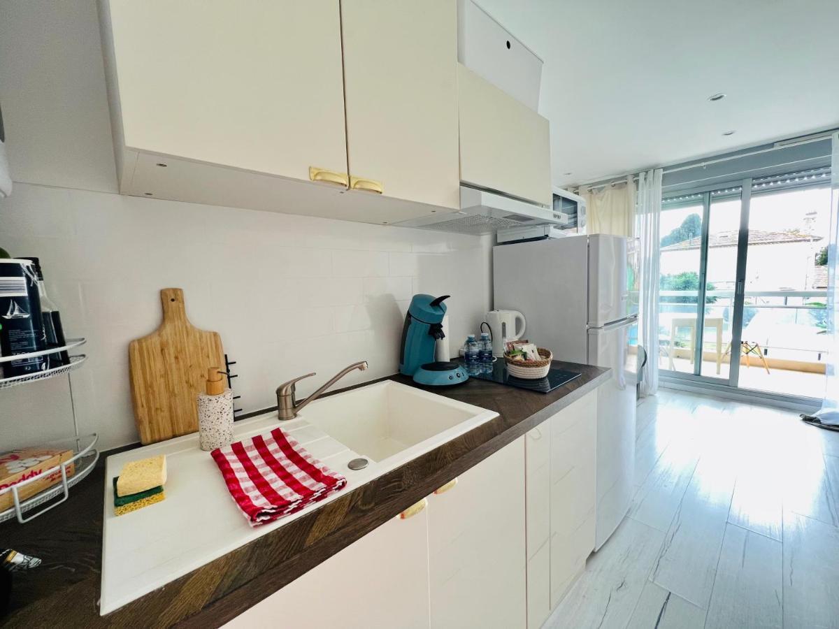 Les Palmiers - Appartement Avec Piscine Proche Plages - Wifi Et Clim Antibes Eksteriør billede